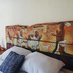Art Maya Herberg